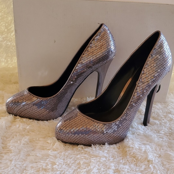 Sequins 👠 heels - Picture 2 of 7